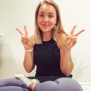 Meet your Posher, Brooke